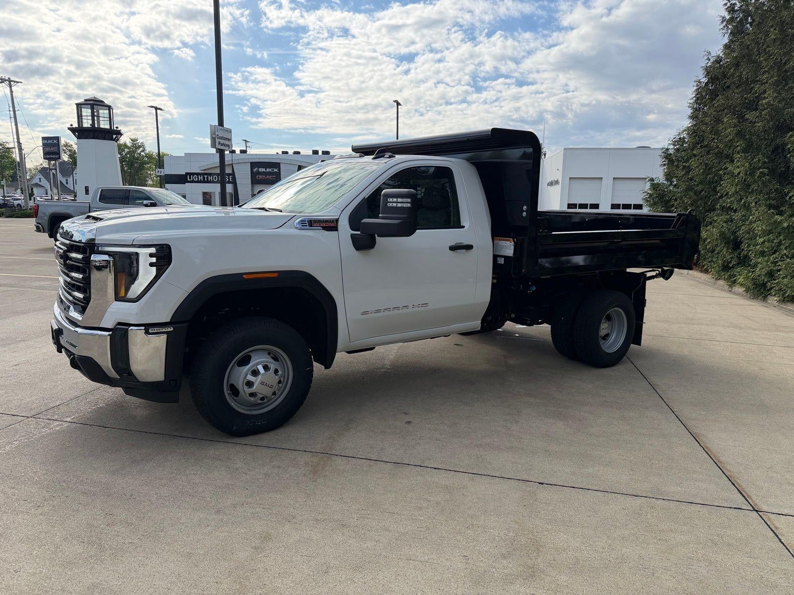 2026 GMC Sierra 3500 HD Chassis Cab Pro