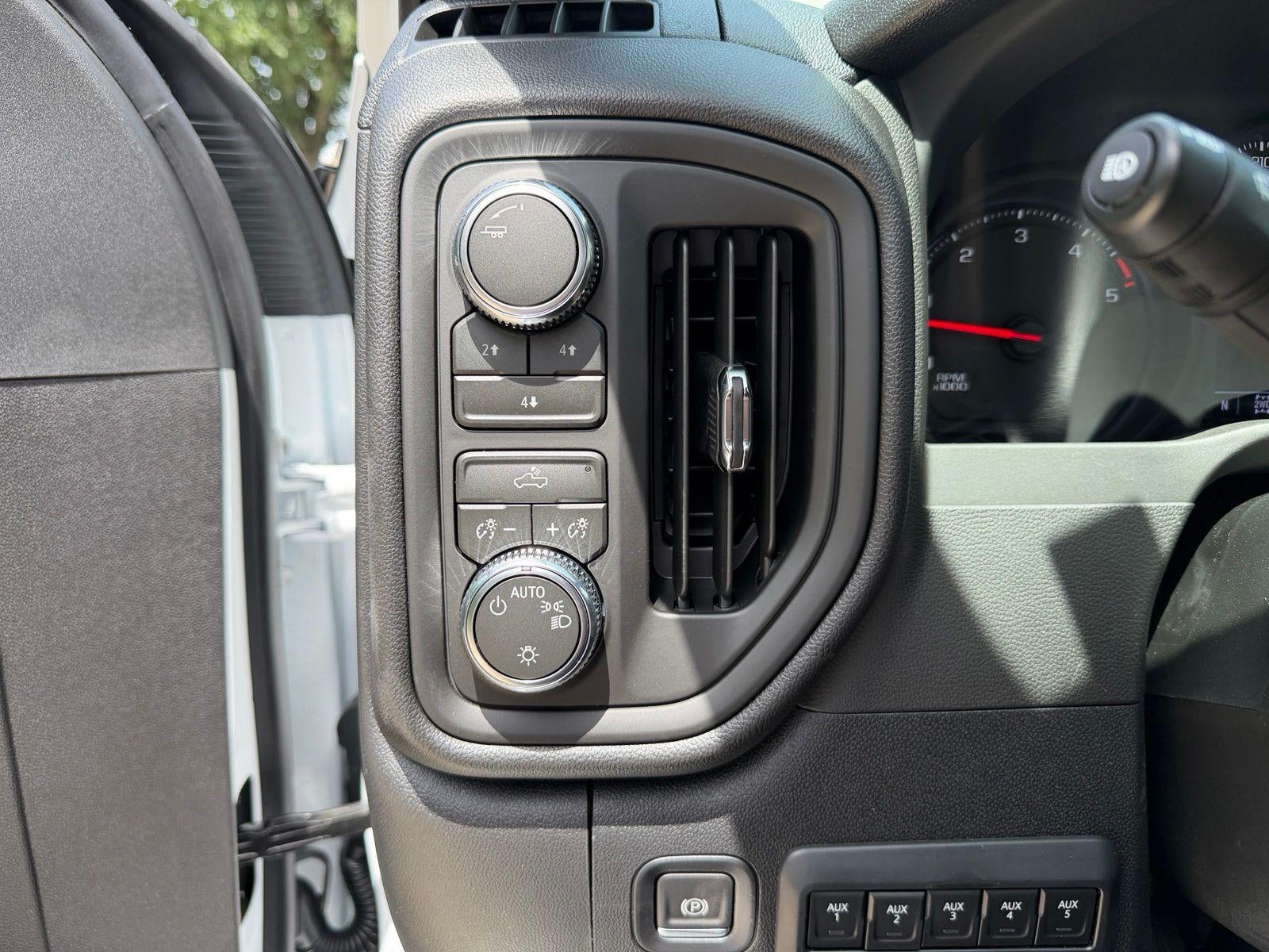 2026 GMC Sierra 3500 HD Chassis Cab Pro