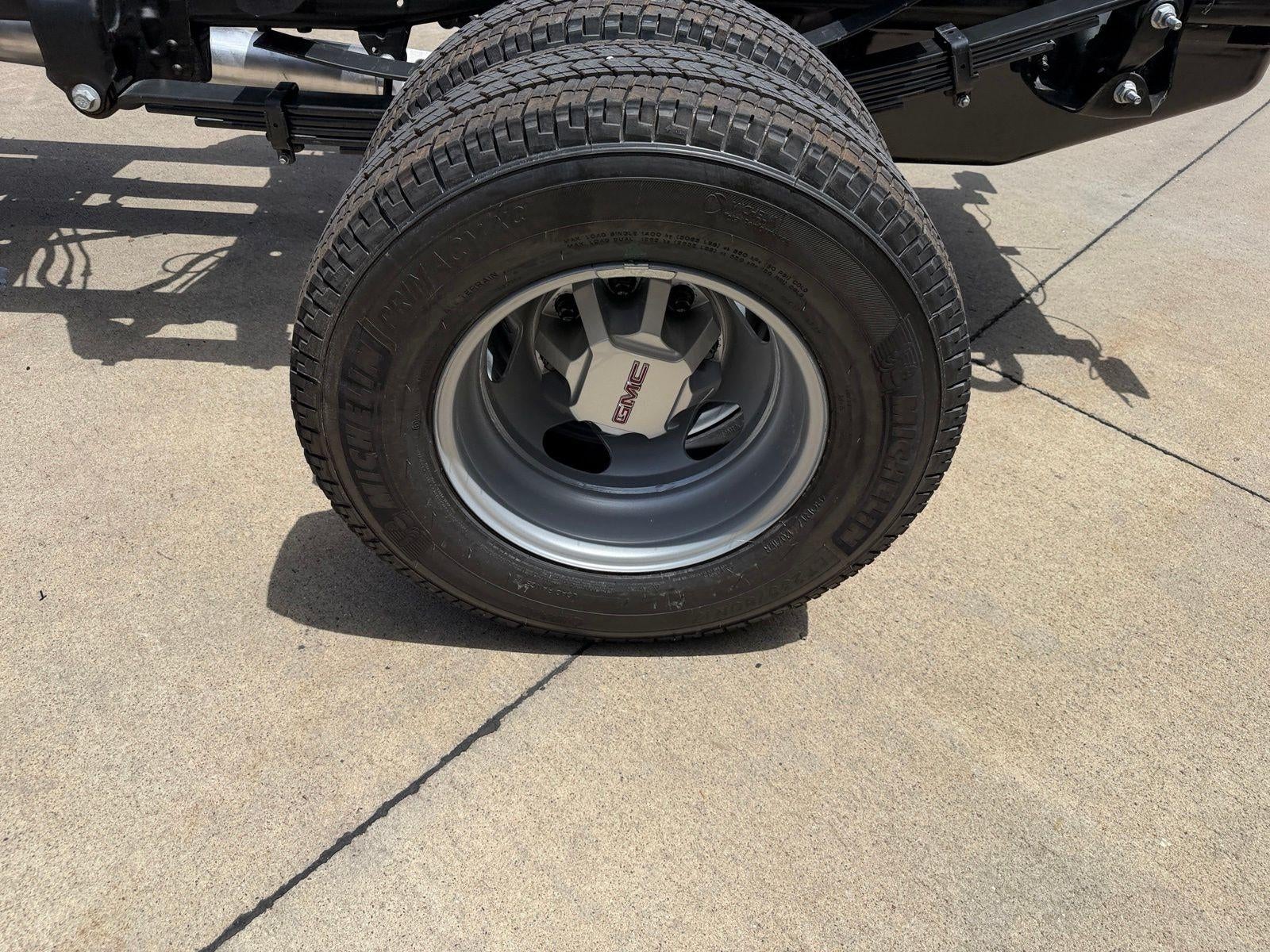 2026 GMC Sierra 3500 HD Chassis Cab Pro