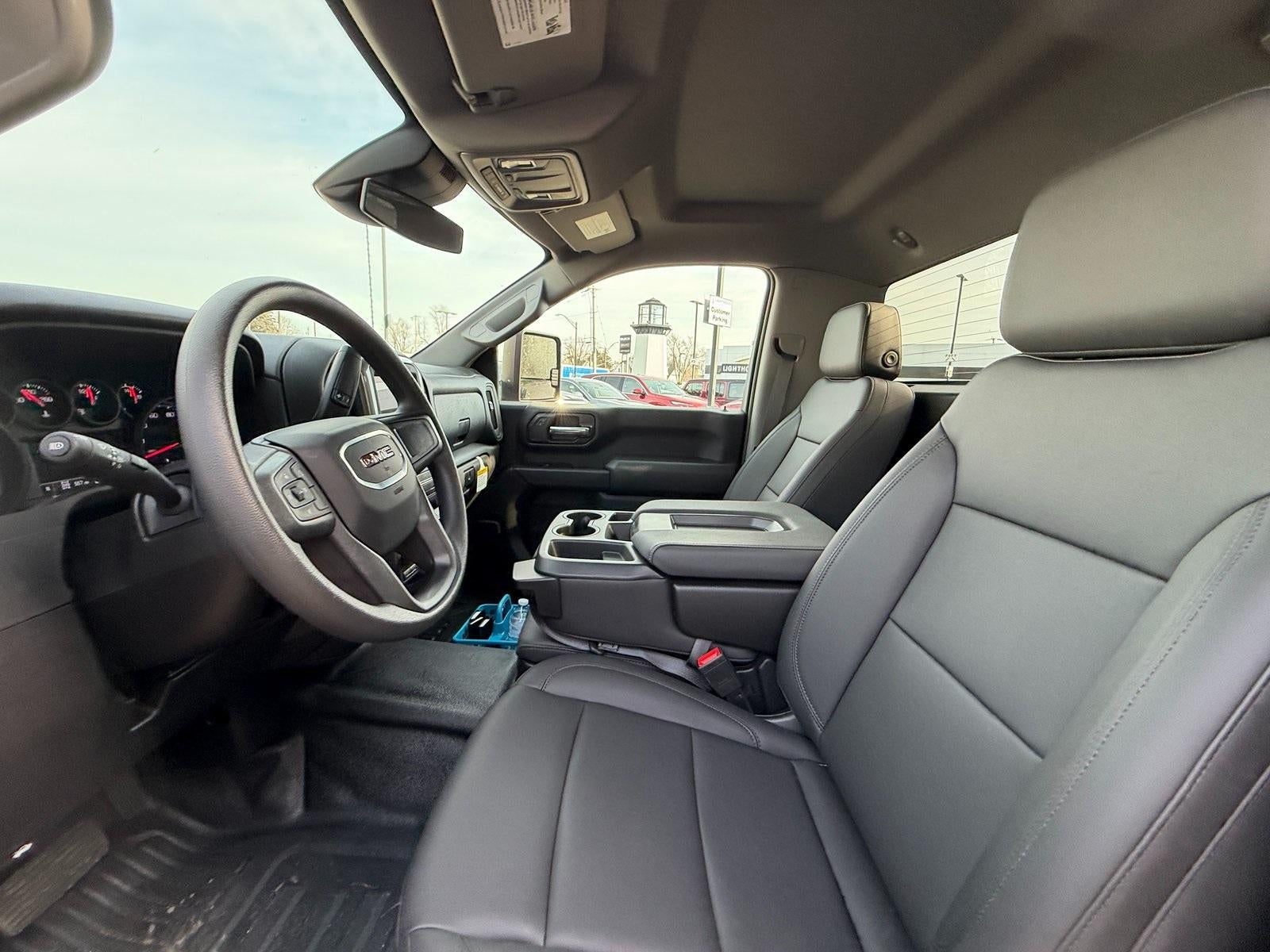 2026 GMC Sierra 3500 HD Chassis Cab Pro