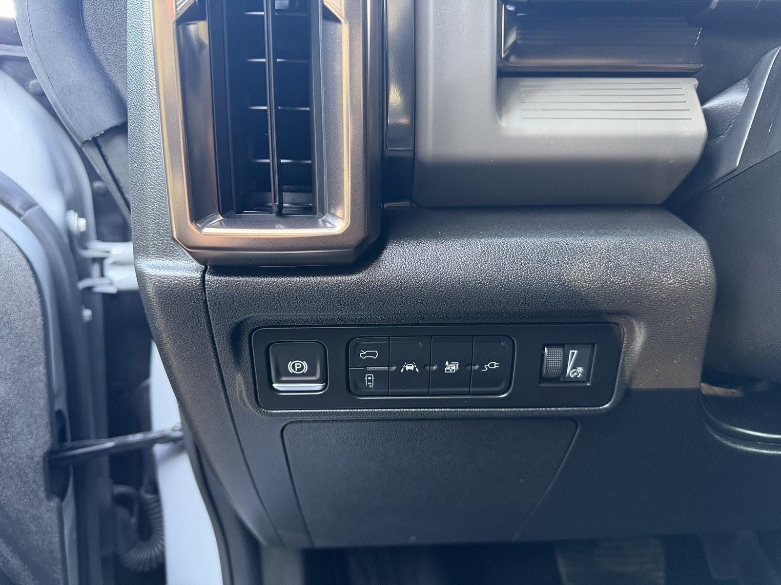 2025 GMC HUMMER EV SUV 2X