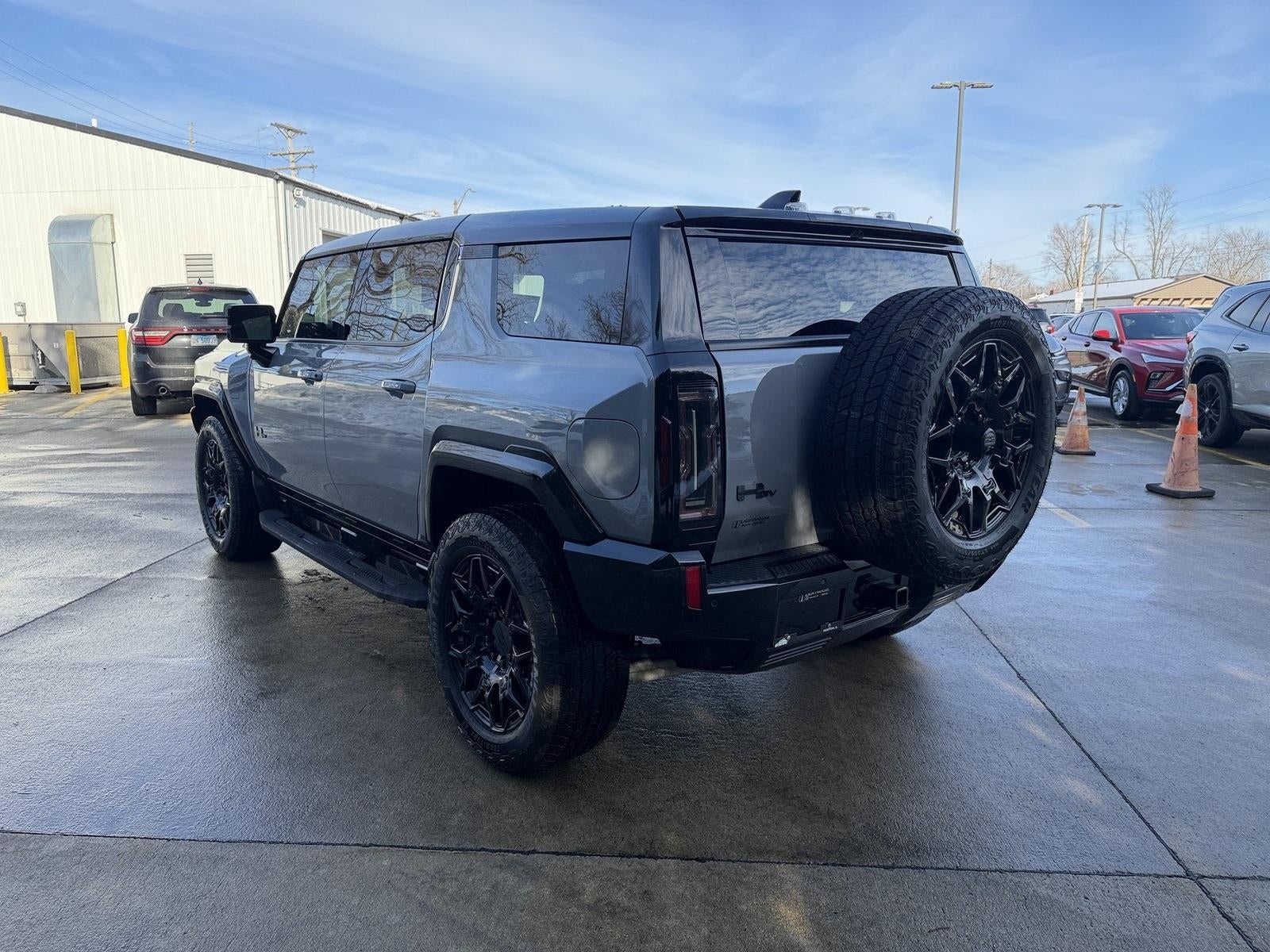 2025 GMC HUMMER EV SUV 2X