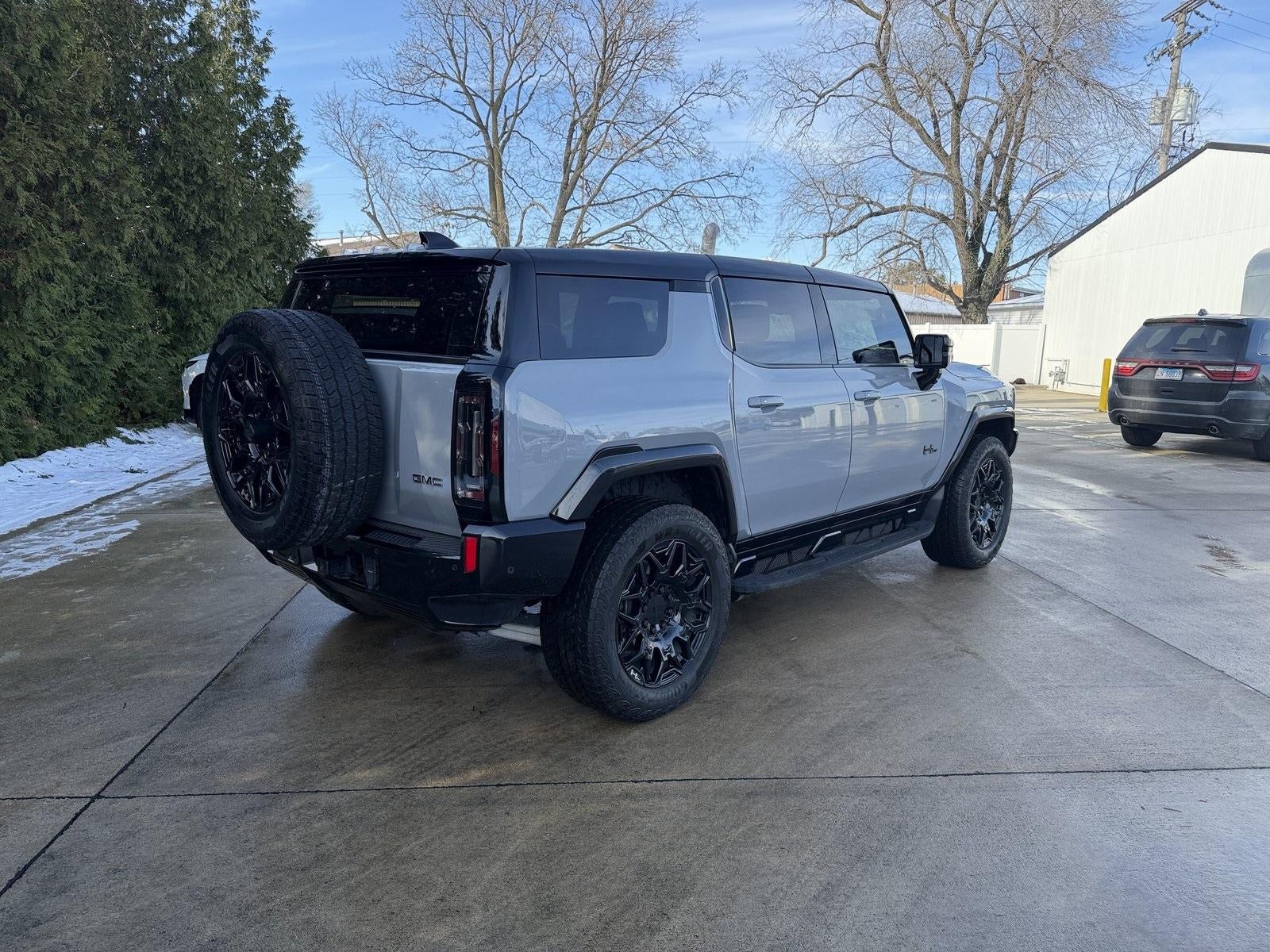 2025 GMC HUMMER EV SUV 2X