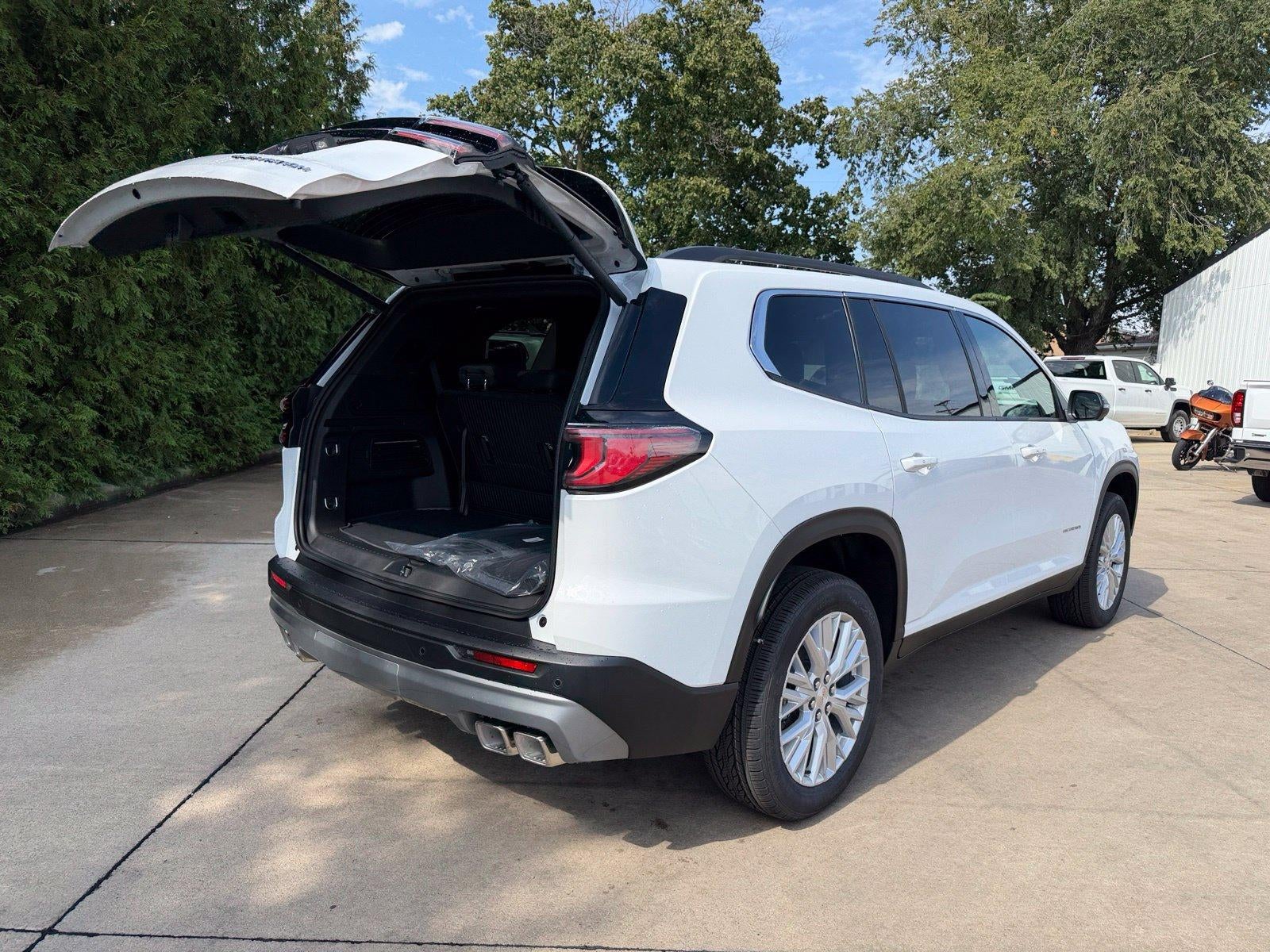 2027 GMC Acadia AWD Elevation