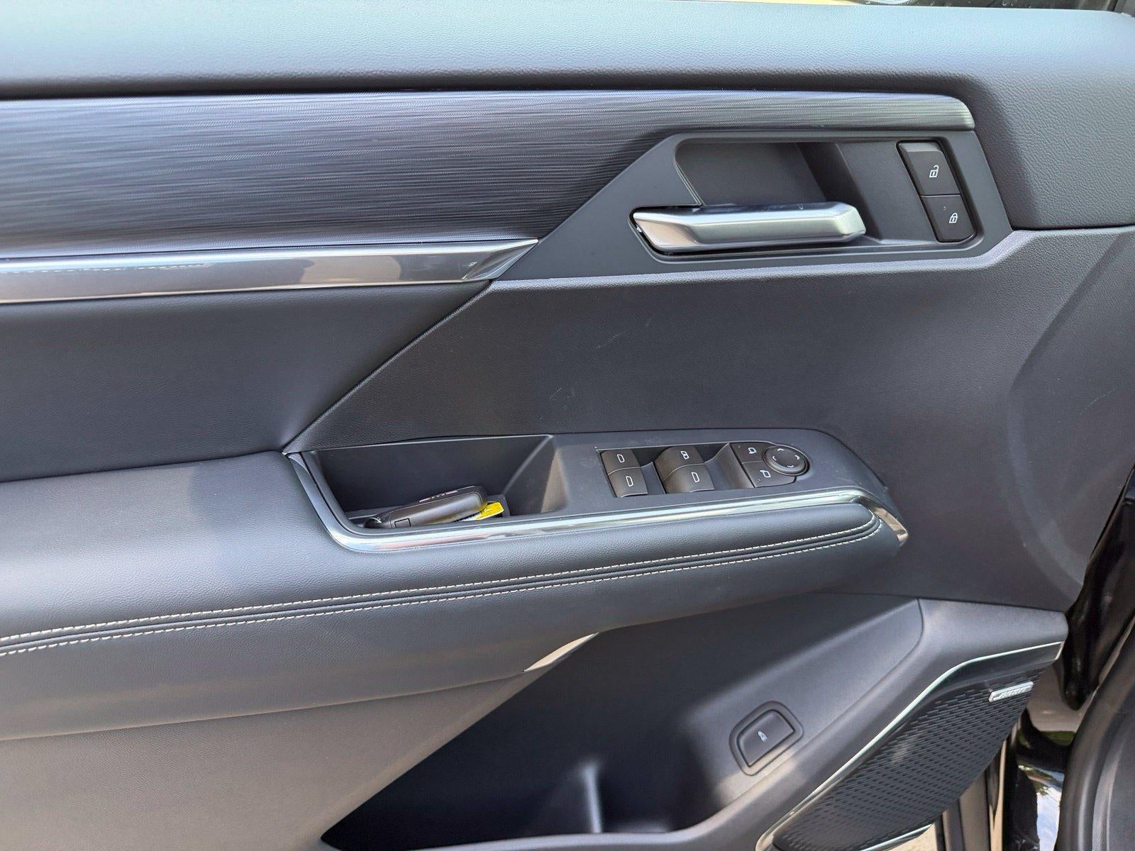 2027 GMC Acadia AWD Elevation