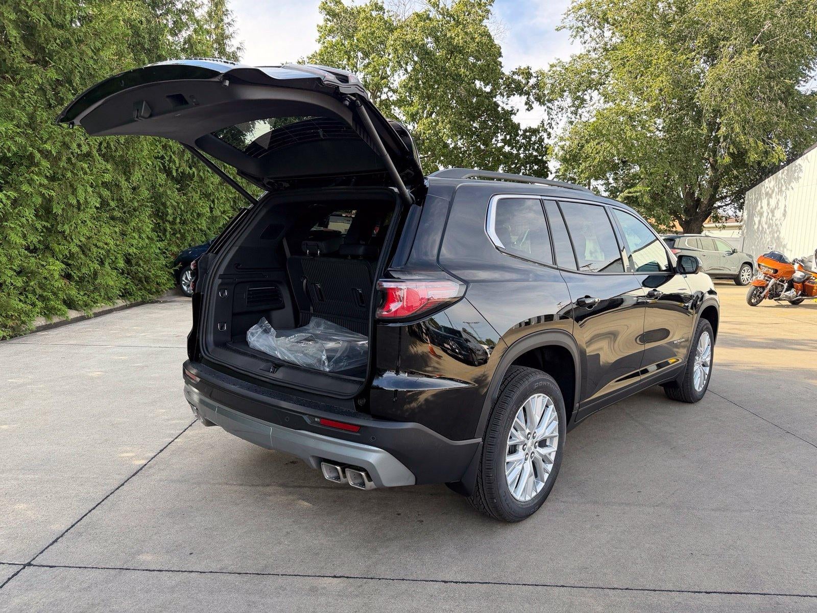2027 GMC Acadia AWD Elevation