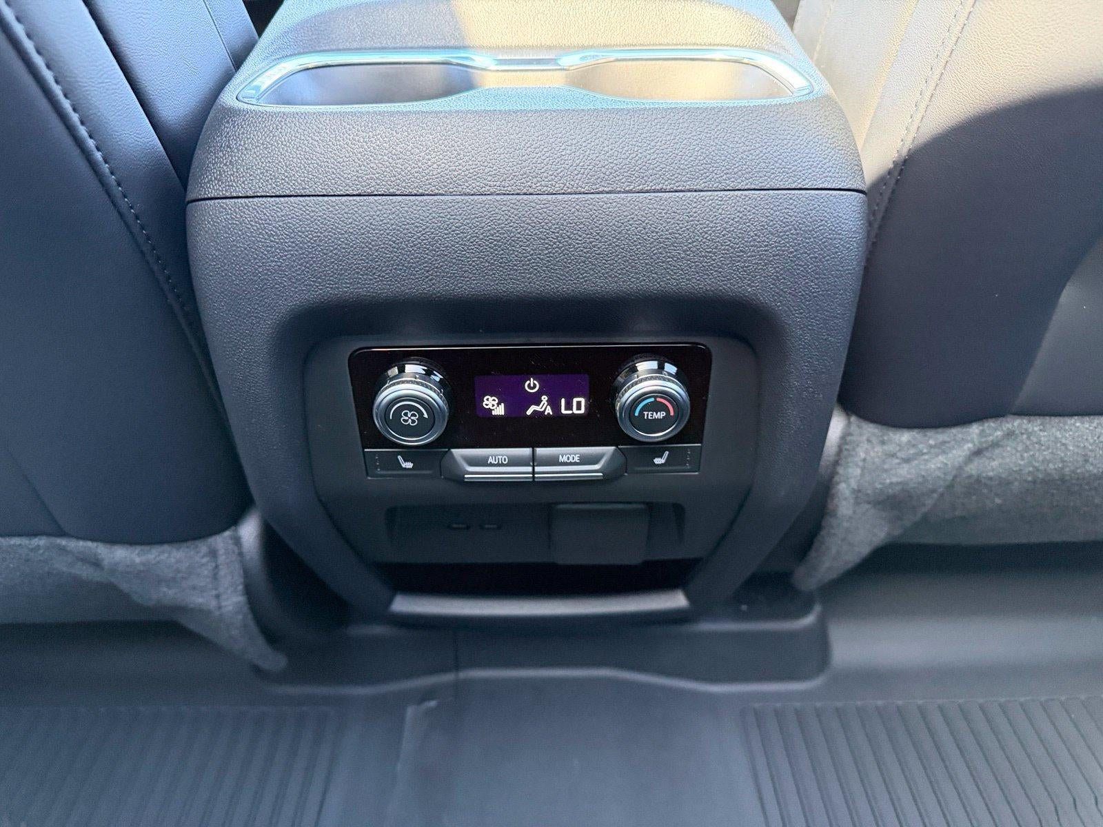 2027 GMC Acadia AWD Elevation