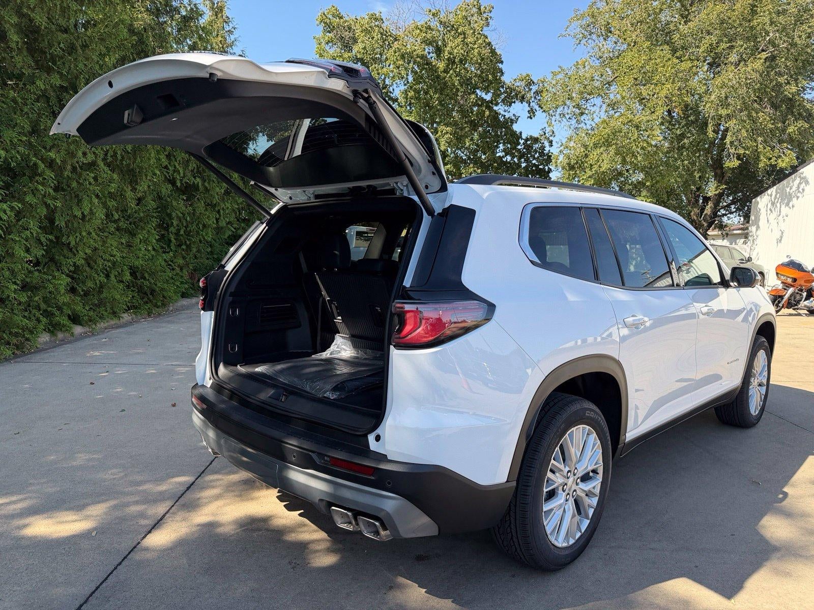 2027 GMC Acadia AWD Elevation