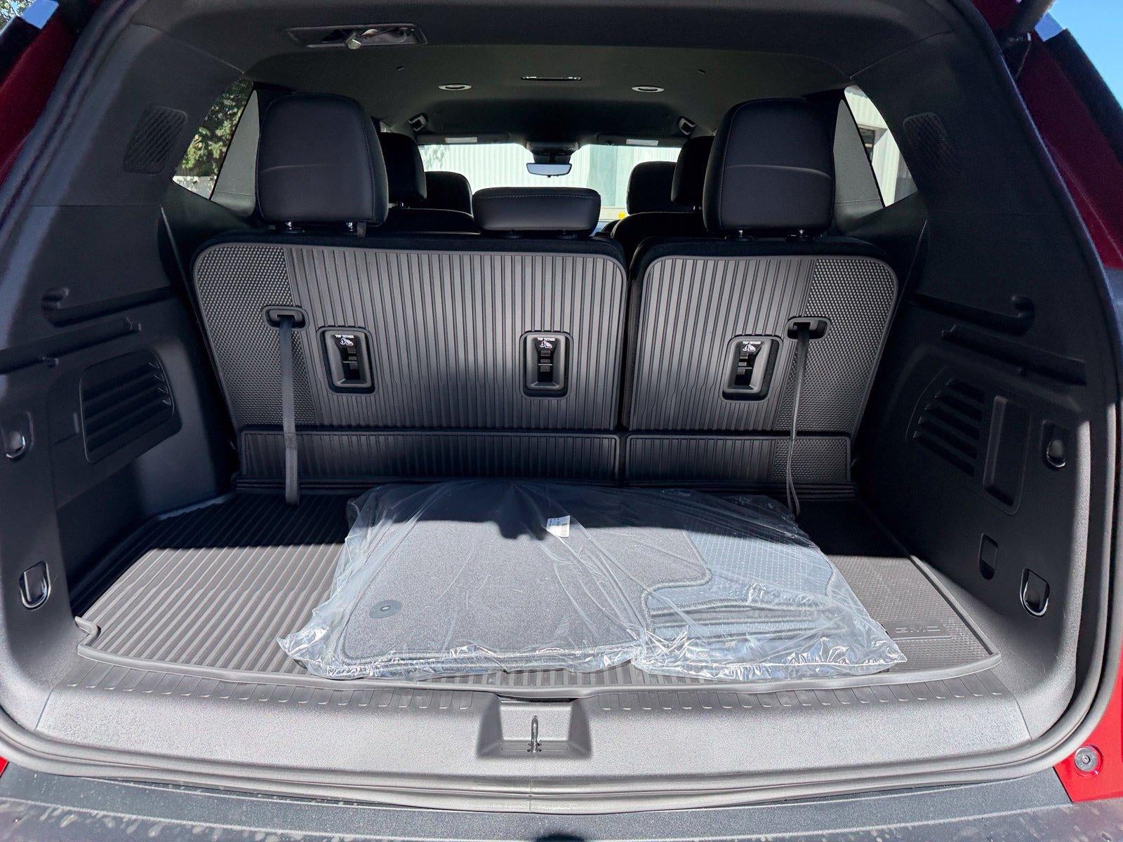2027 GMC Acadia AWD Elevation