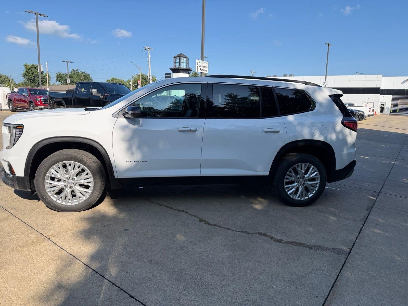 2027 GMC Acadia AWD Elevation