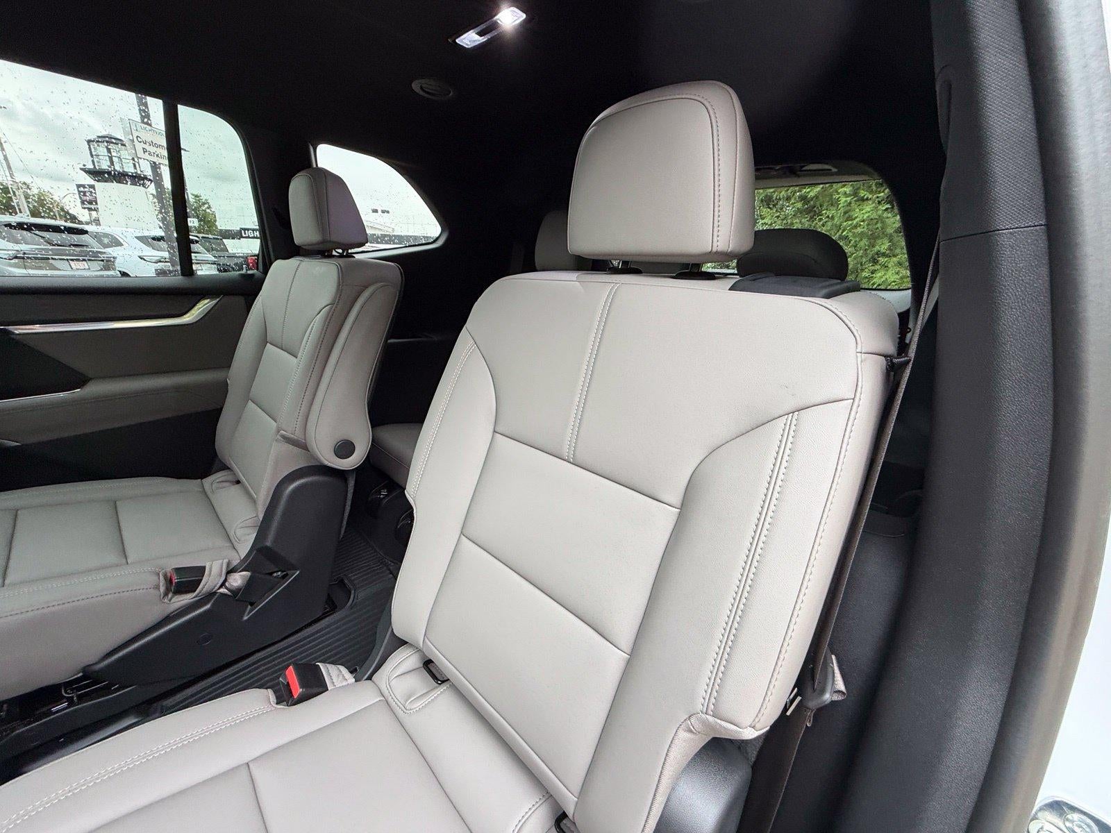 2027 GMC Acadia AWD Elevation