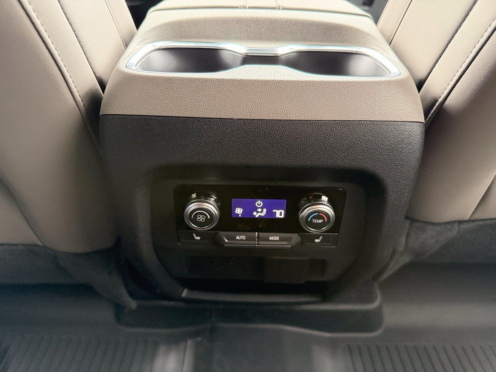 2027 GMC Acadia AWD Elevation