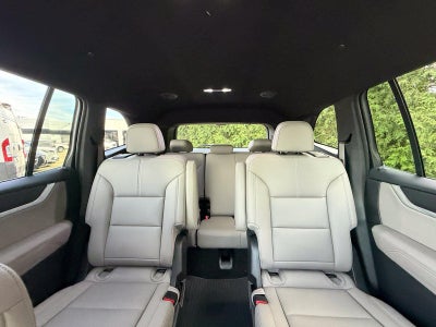2027 GMC Acadia AWD Elevation