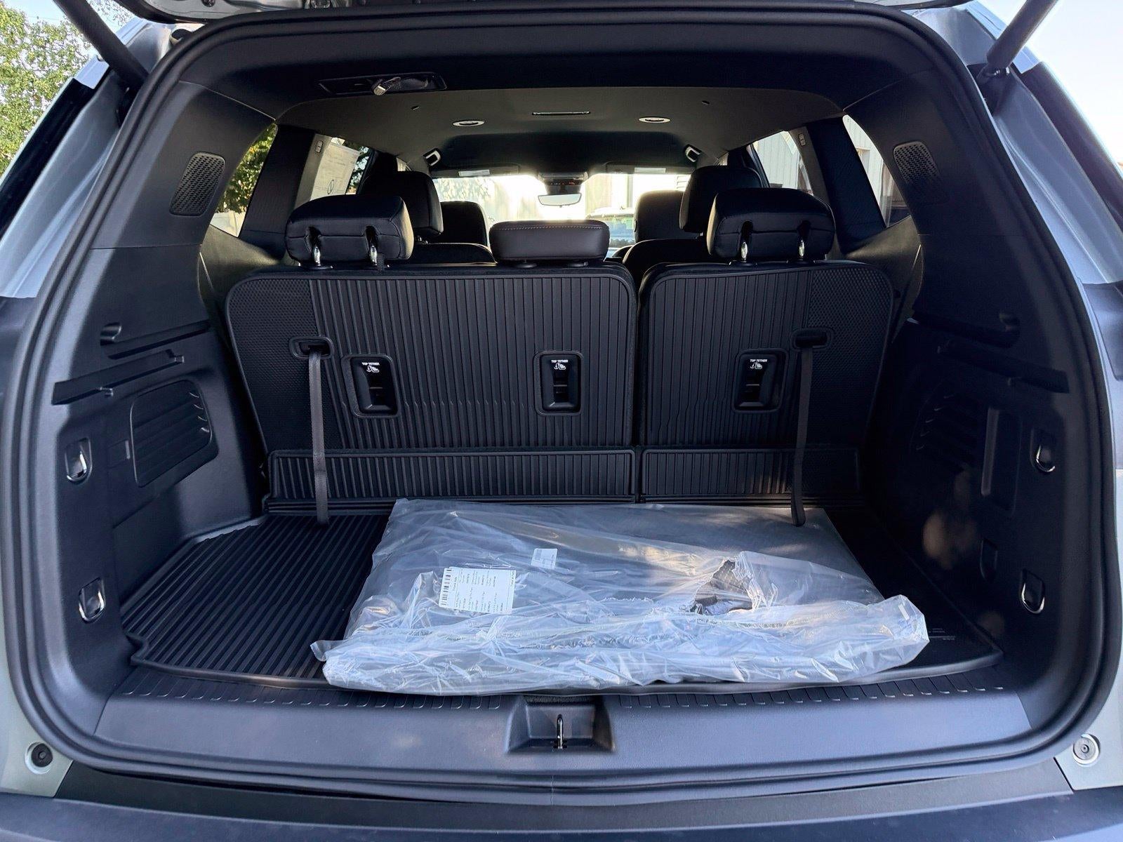 2027 GMC Acadia AWD Elevation