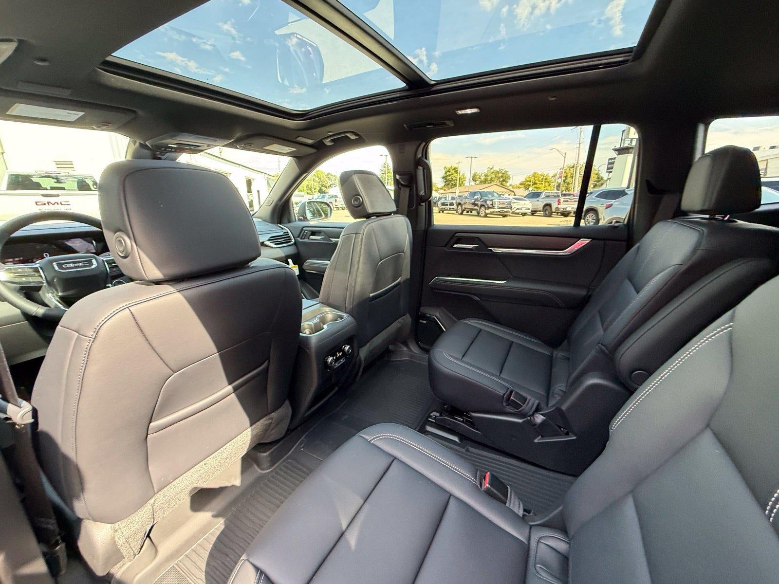 2027 GMC Acadia AWD Elevation