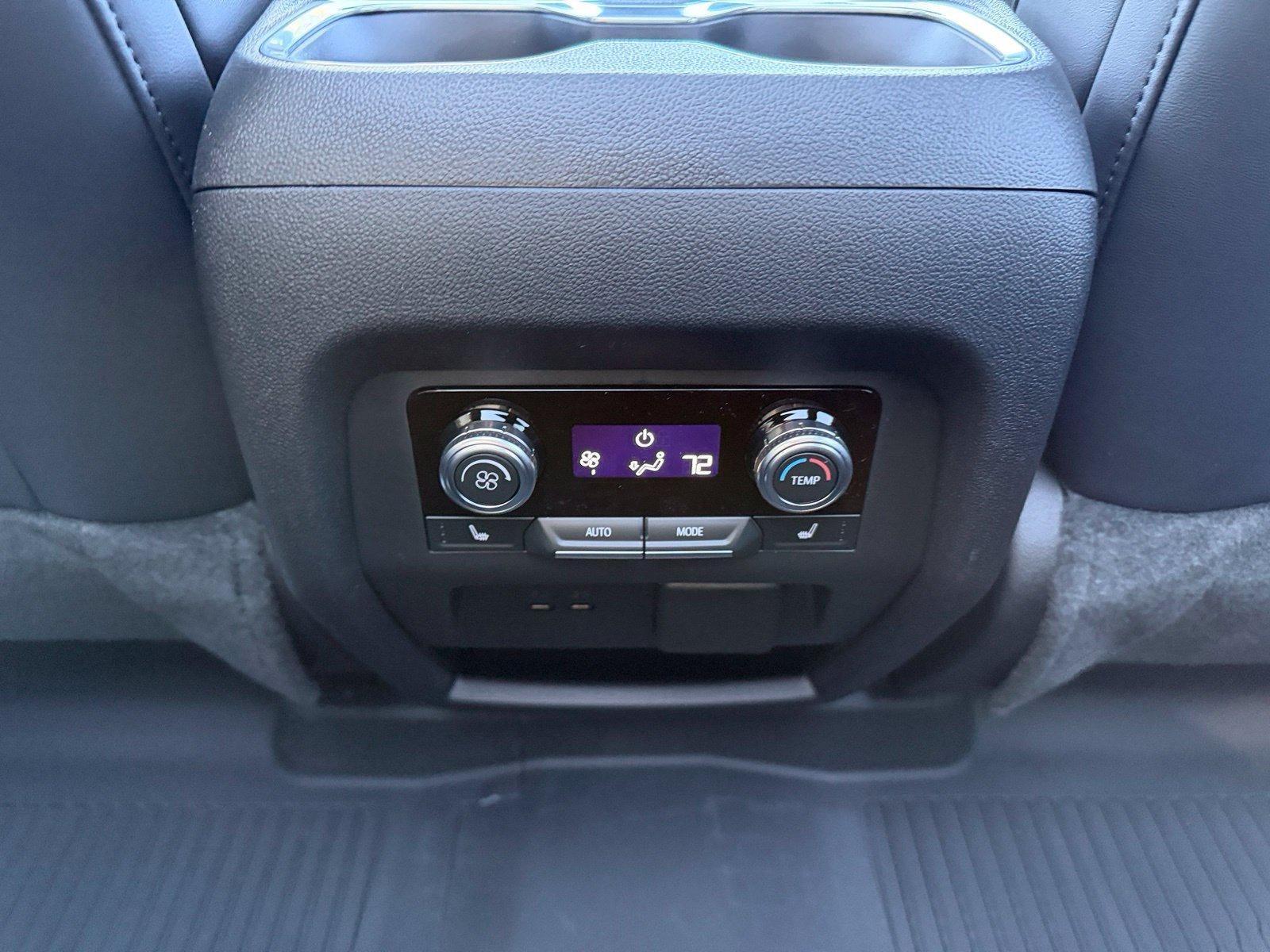 2027 GMC Acadia AWD Elevation
