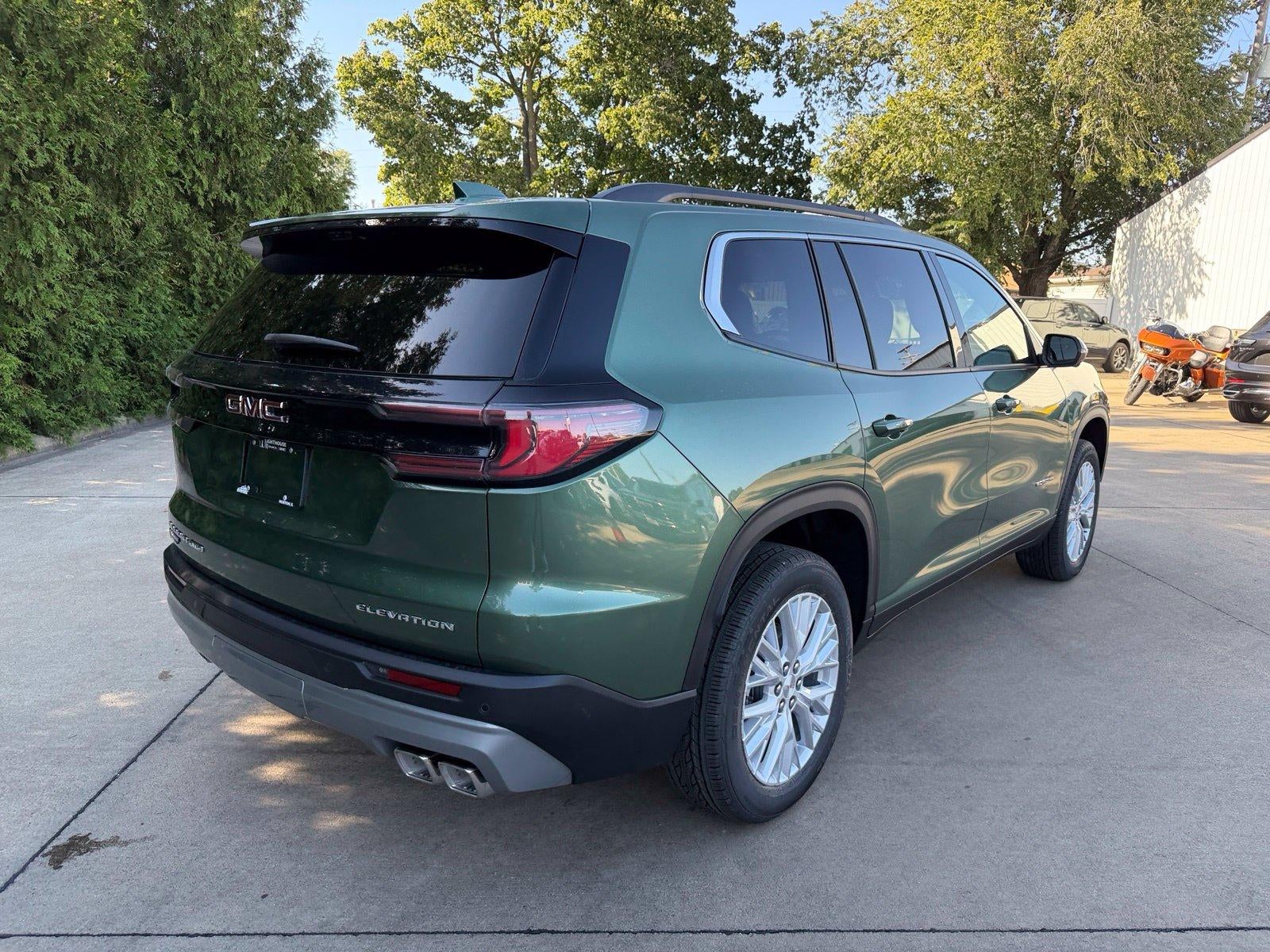 2027 GMC Acadia AWD Elevation