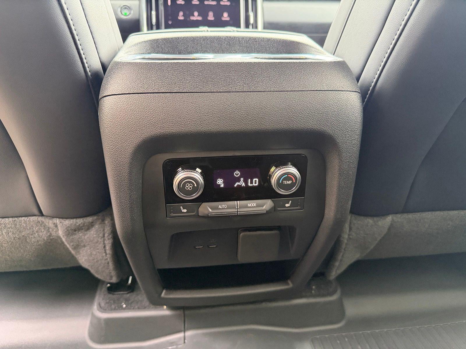 2027 GMC Acadia AWD Elevation