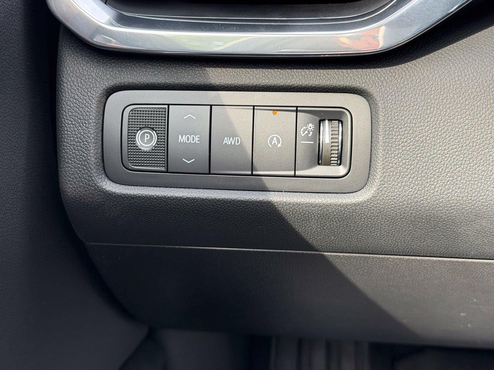 2027 GMC Acadia AWD Elevation