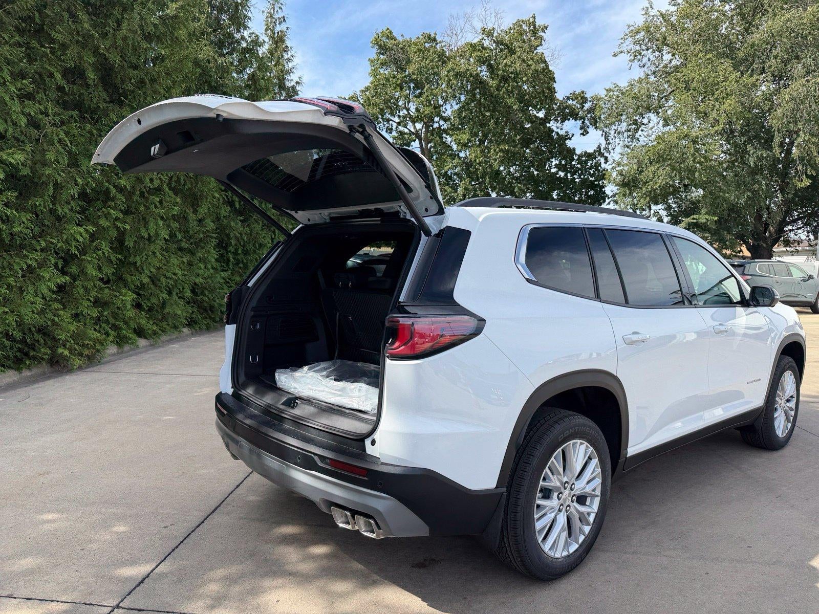 2027 GMC Acadia AWD Elevation