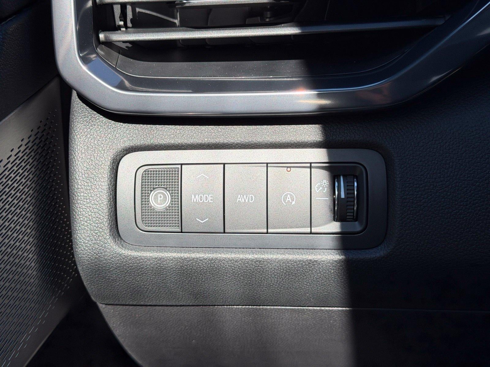 2027 GMC Acadia AWD AT4