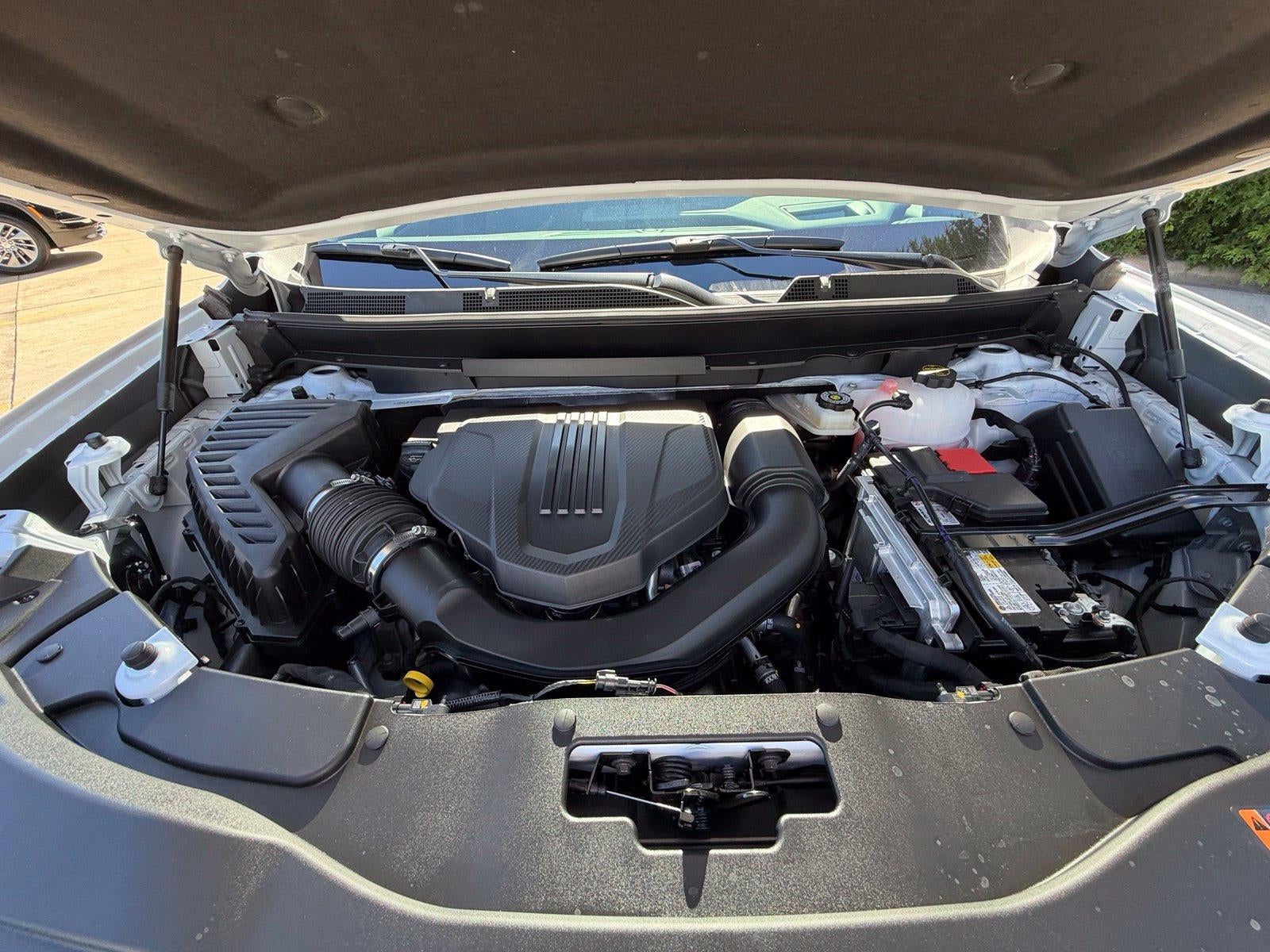 2027 GMC Acadia AWD AT4