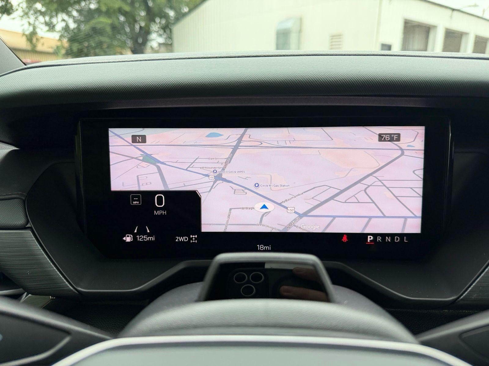 2027 GMC Acadia AWD AT4