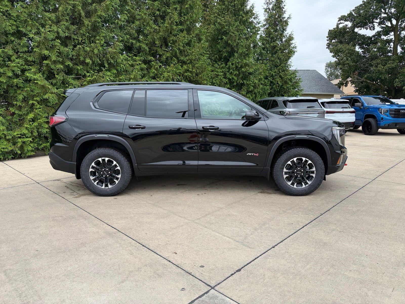2027 GMC Acadia AWD AT4