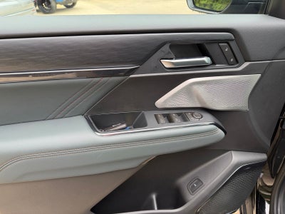 2027 GMC Acadia AWD AT4