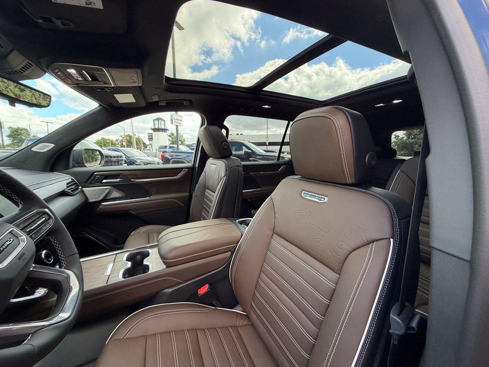 2027 GMC Acadia AWD Denali Ultimate