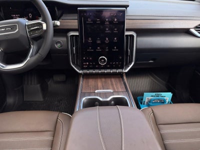 2027 GMC Acadia AWD Denali Ultimate