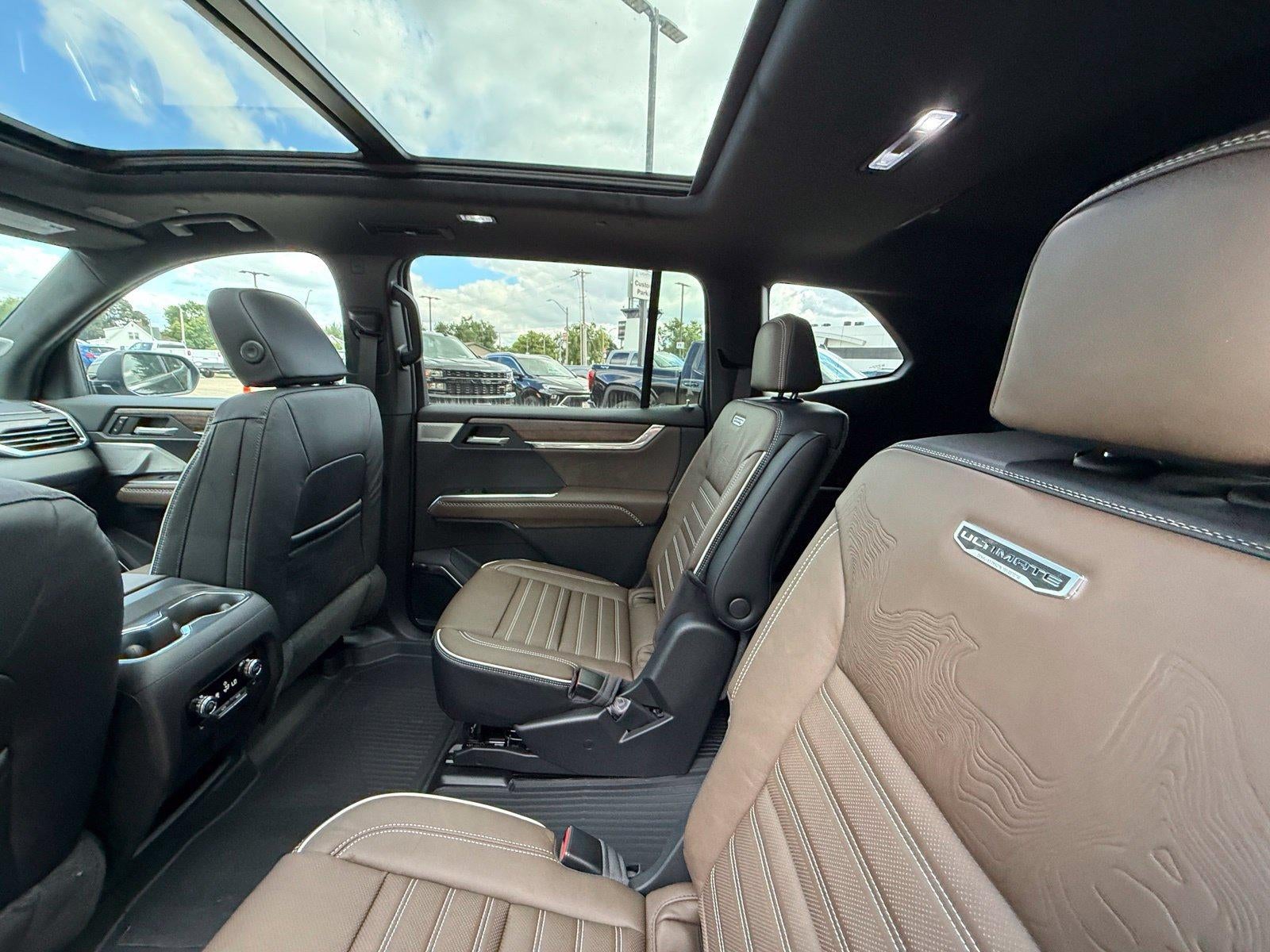 2027 GMC Acadia AWD Denali Ultimate