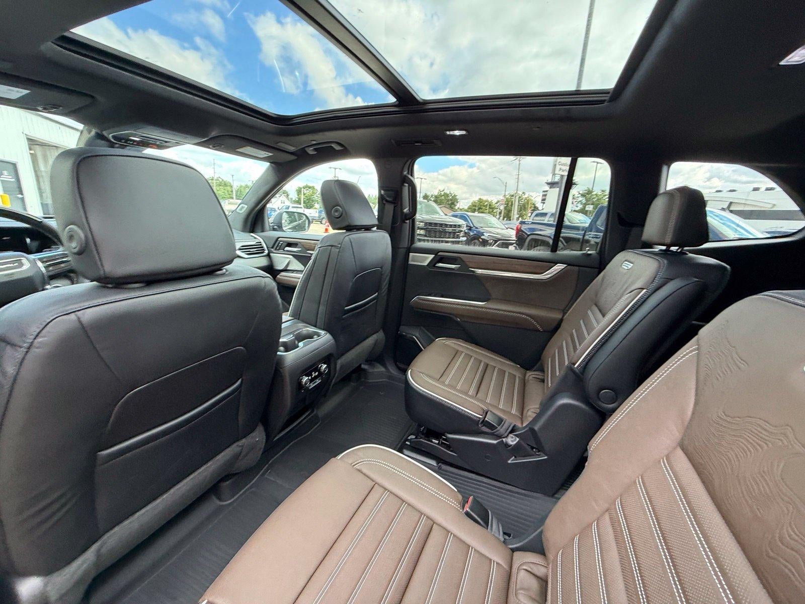 2027 GMC Acadia AWD Denali Ultimate