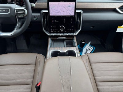 2027 GMC Acadia AWD Denali Ultimate