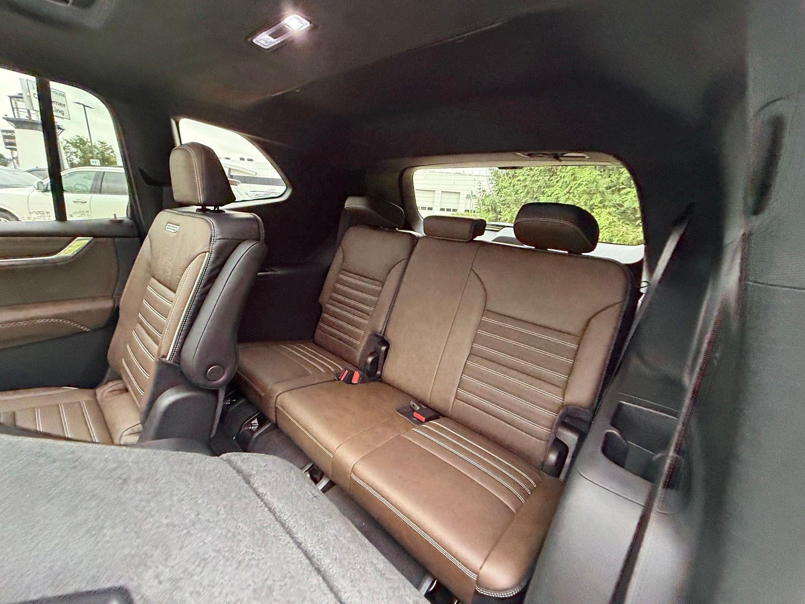 2027 GMC Acadia AWD Denali Ultimate