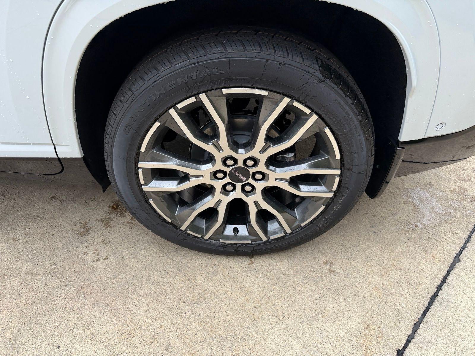 2027 GMC Acadia AWD Denali Ultimate