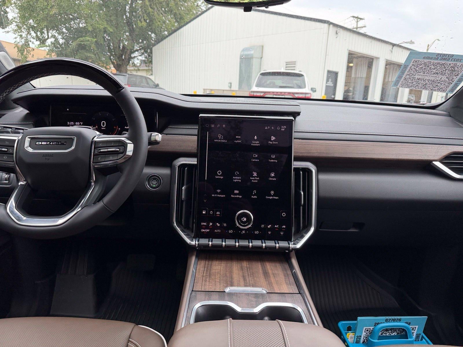 2027 GMC Acadia AWD Denali Ultimate