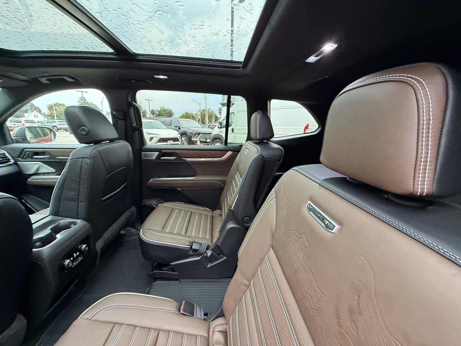 2027 GMC Acadia AWD Denali Ultimate