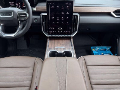 2027 GMC Acadia AWD Denali Ultimate