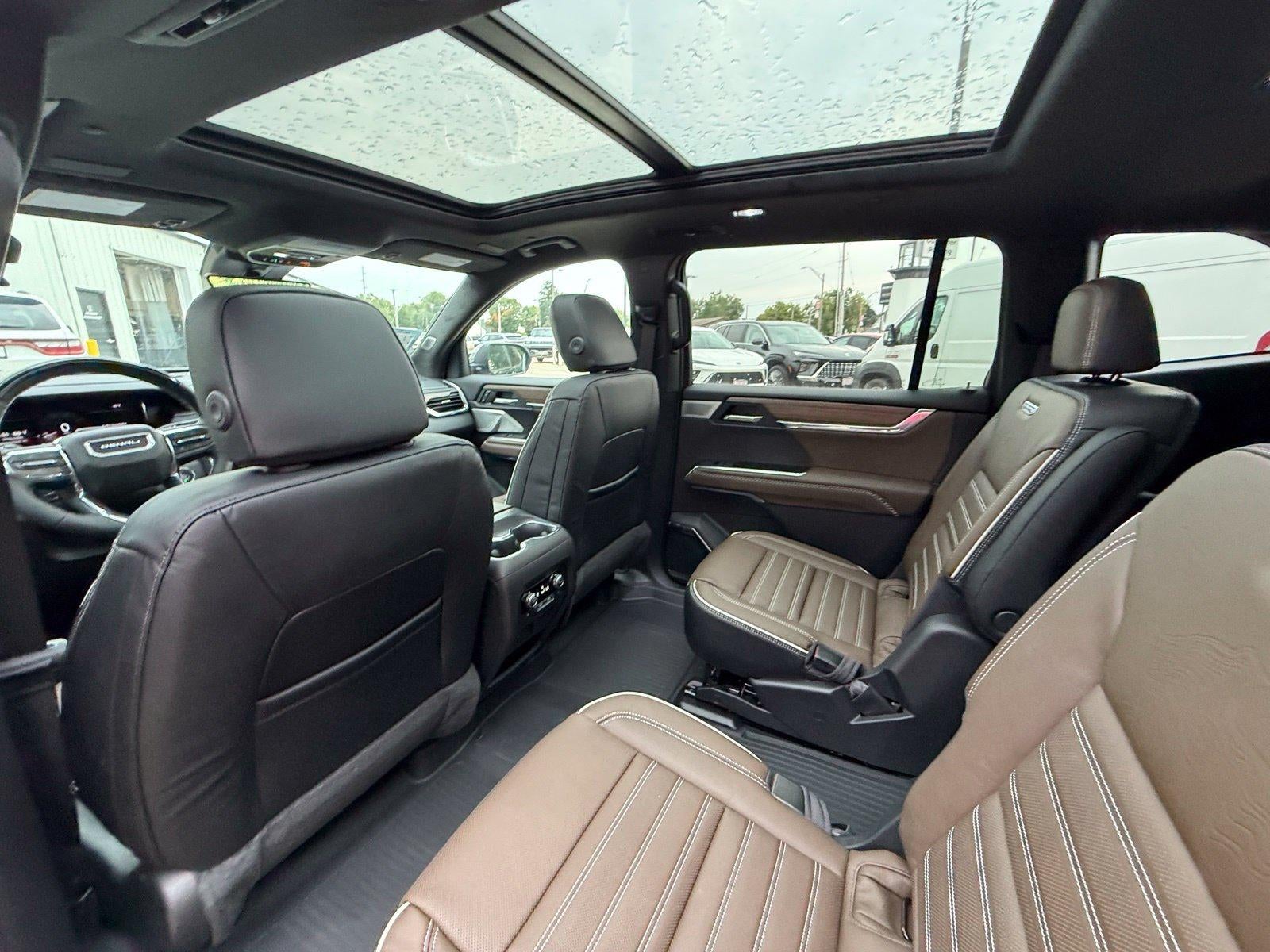 2027 GMC Acadia AWD Denali Ultimate