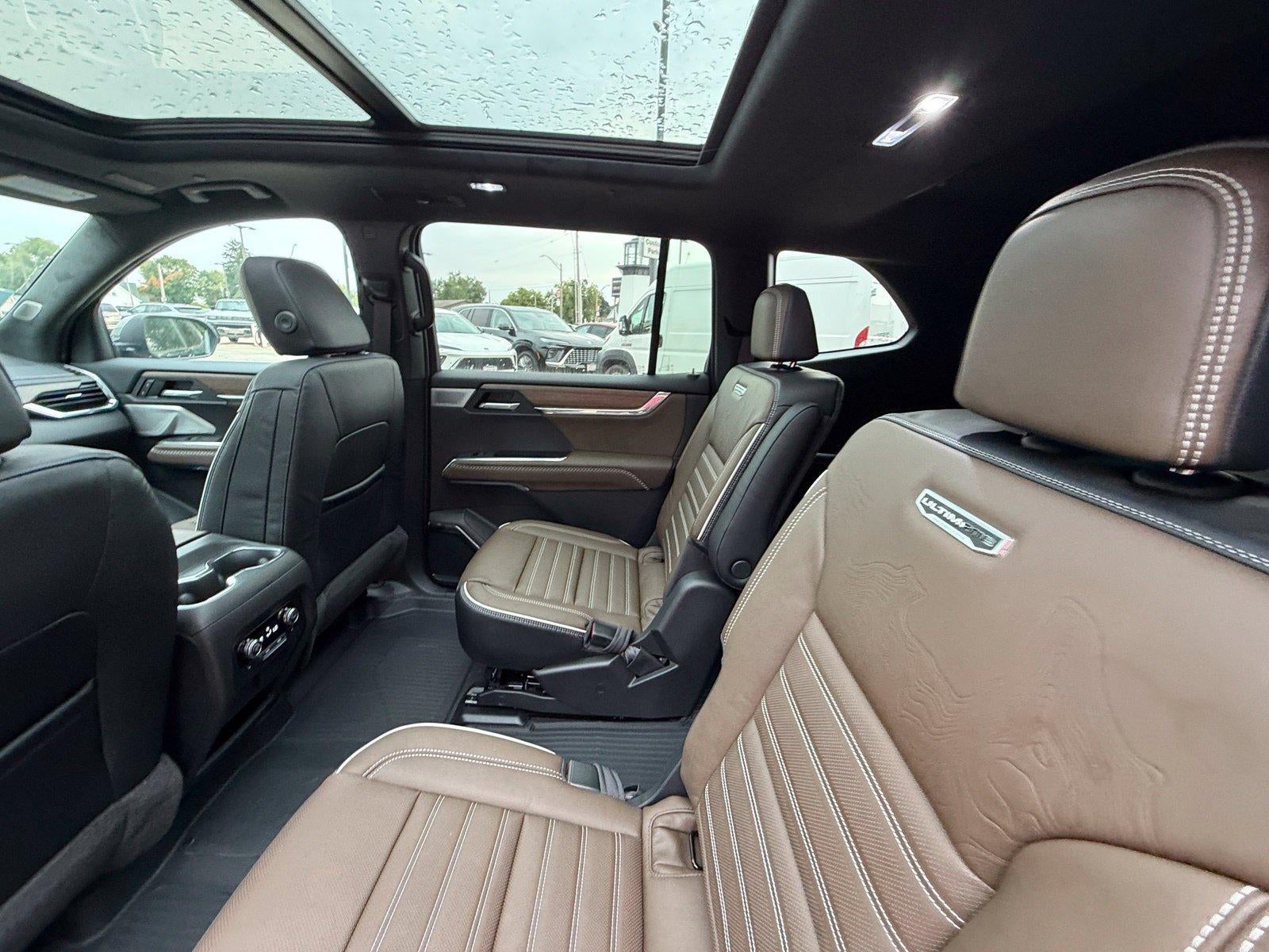 2027 GMC Acadia AWD Denali Ultimate