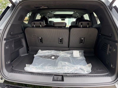 2027 GMC Acadia AWD Denali Ultimate