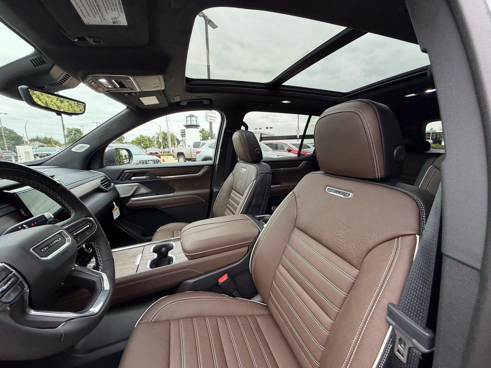 2027 GMC Acadia AWD Denali Ultimate