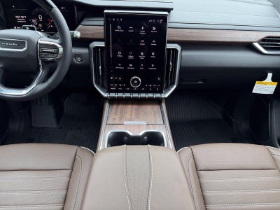 2027 GMC Acadia AWD Denali Ultimate