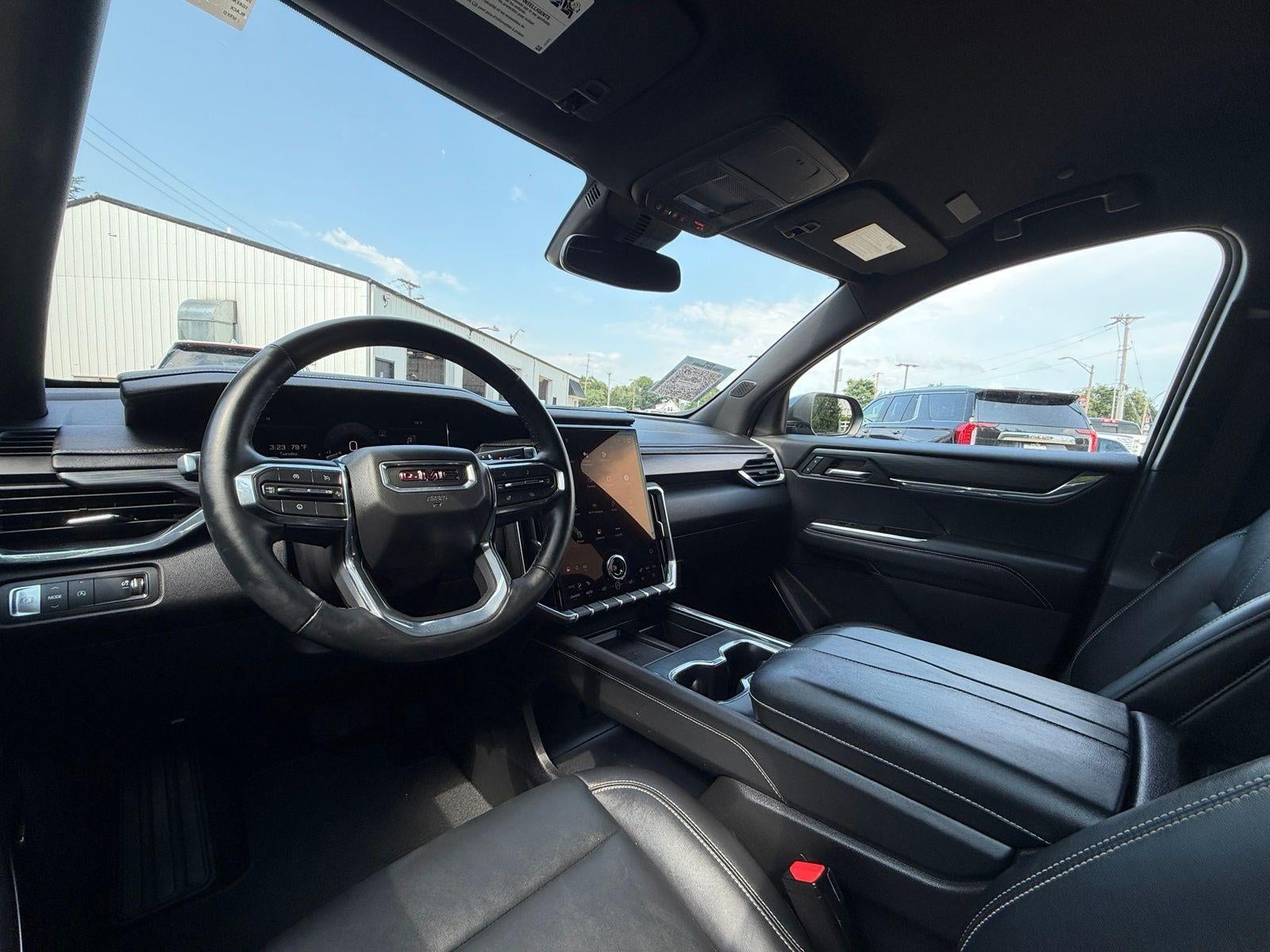 2024 GMC Acadia Elevation