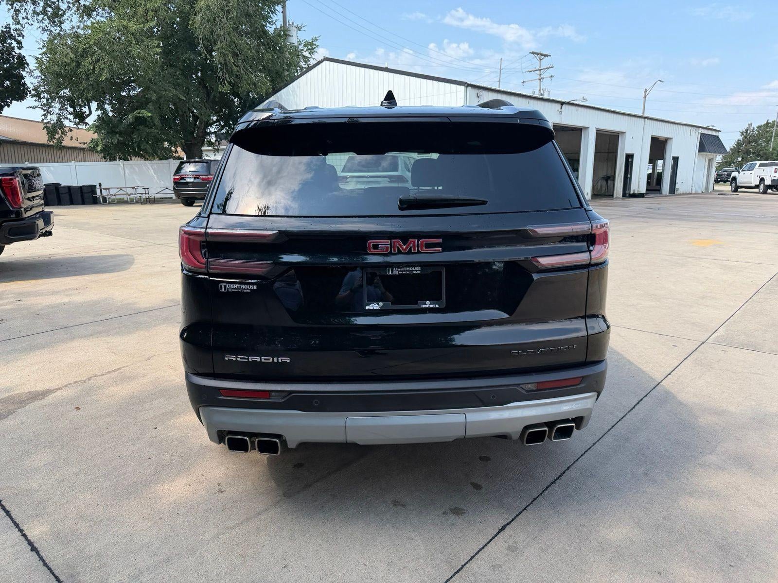 2024 GMC Acadia Elevation