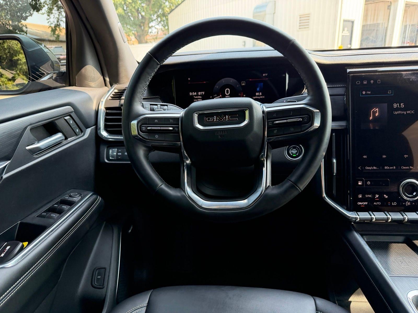 2024 GMC Acadia Elevation