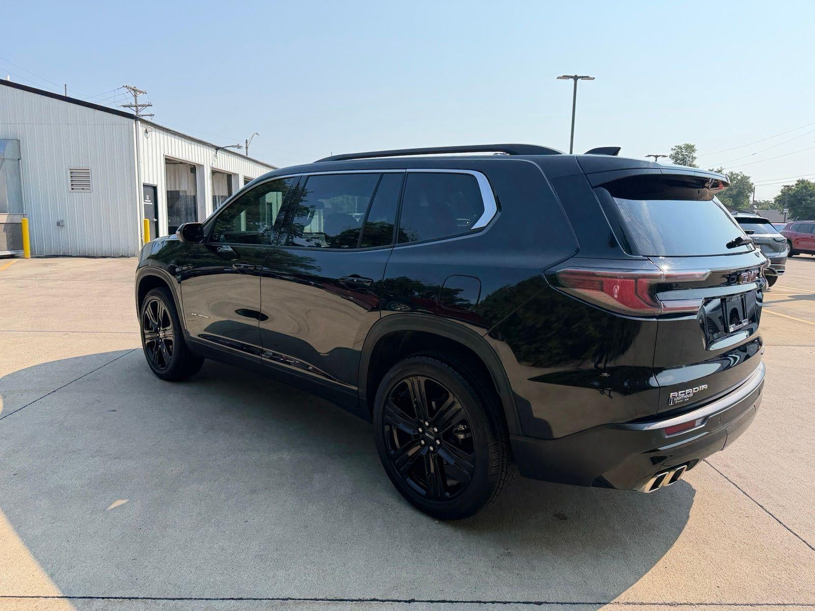 2024 GMC Acadia Elevation