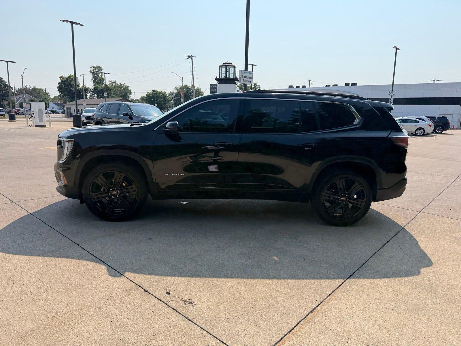 2024 GMC Acadia Elevation
