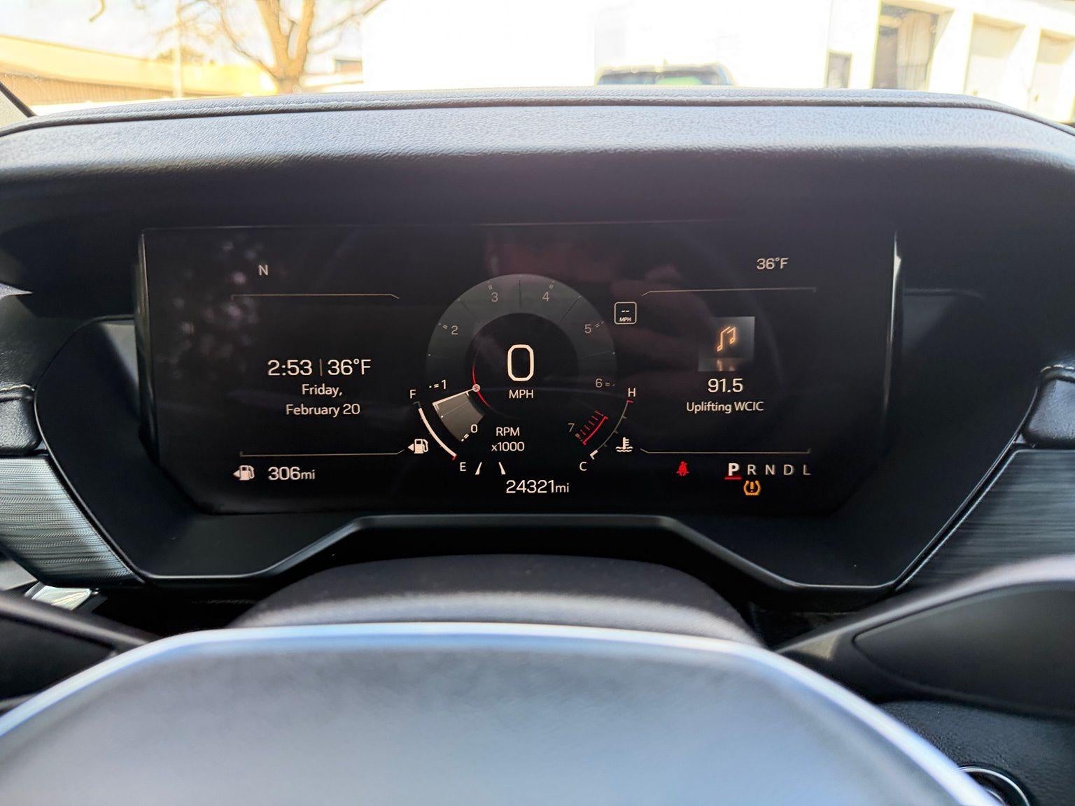 2025 GMC Acadia Elevation